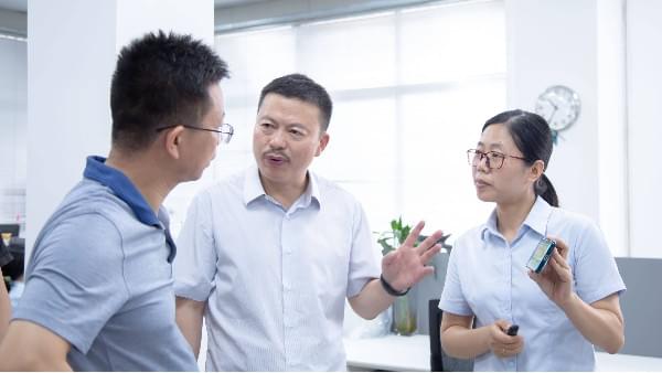 政企聯(lián)動(dòng)共同推進(jìn)，助力德曼壓縮機(jī)IPO上市